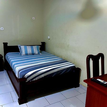 Jessie Hotel Adenta Esterno foto